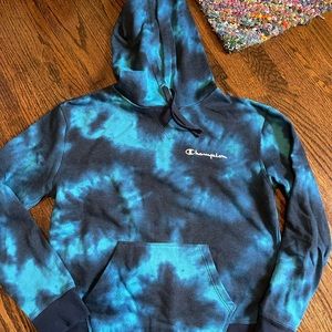 CHAMPION HOODIE MEDIUM